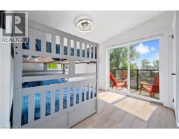 12 PARK LANE Crescent - 38