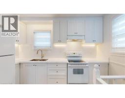 22 BROADVIEW Avenue - 12