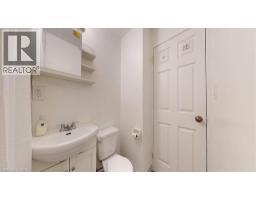 22 BROADVIEW Avenue - 16