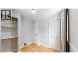 22 BROADVIEW Avenue - 20