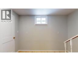 22 BROADVIEW Avenue - 28