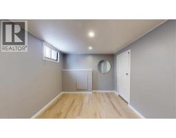 22 BROADVIEW Avenue - 31