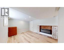 22 BROADVIEW Avenue - 34