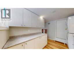 22 BROADVIEW Avenue - 37