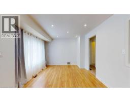 22 BROADVIEW Avenue - 7