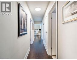 20 HILLIER Crescent - 23