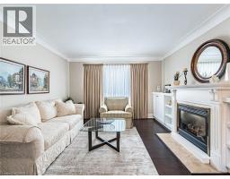 20 HILLIER Crescent - 7