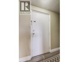 4 AVALON Place UnitNo. 303 - 4