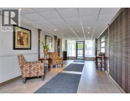 35 GREEN VALLEY Drive UnitNo. 204 - 25