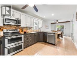 153 PORCHLIGHT Drive - 21