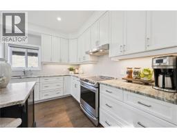 8 GRIFFITH Court - 18