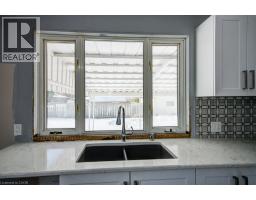 243 KING Street E - 15