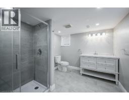 243 KING Street E - 39