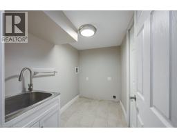 243 KING Street E - 41