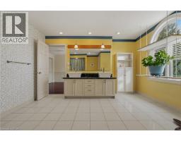 141 GARDEN Avenue - 33