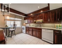 50 ALLEN Street W UnitNo. 4 - 19