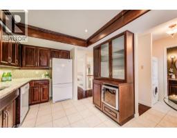 50 ALLEN Street W UnitNo. 4 - 21