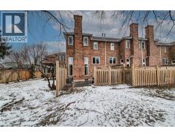 50 ALLEN Street W UnitNo. 4 - 42