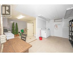 122 KING Street - 11