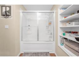 122 KING Street - 21