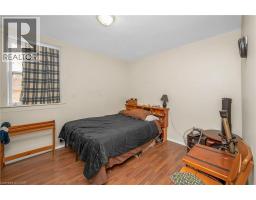 122 KING Street - 31