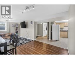 31 HOFFMAN Street - 25