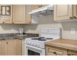 31 HOFFMAN Street - 30