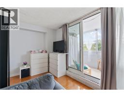 225 HARVARD Place UnitNo. 611 - 17