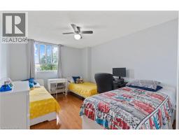 225 HARVARD Place UnitNo. 611 - 32