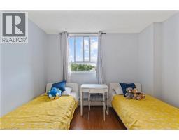 225 HARVARD Place UnitNo. 611 - 33