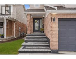 67 BRIDLEWREATH Street - 3