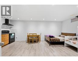 67 BRIDLEWREATH Street - 38