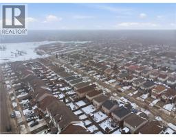 67 BRIDLEWREATH Street - 45