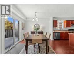 256 CHARLOTTA Street - 11