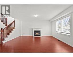 256 CHARLOTTA Street - 17