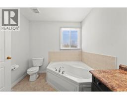 256 CHARLOTTA Street - 29