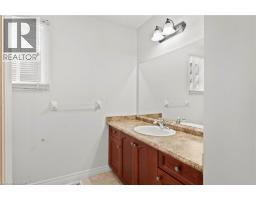 256 CHARLOTTA Street - 31