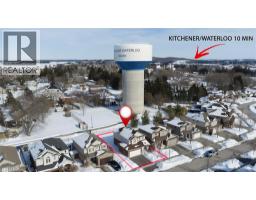 256 CHARLOTTA Street - 42