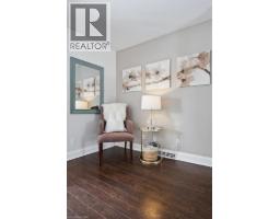 63 CLAREMONT Avenue - 14