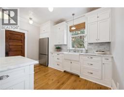 63 BLENHEIM Road - 18