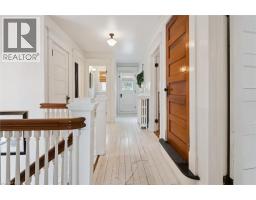 63 BLENHEIM Road - 22