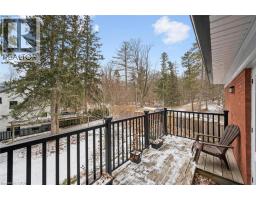 63 BLENHEIM Road - 35