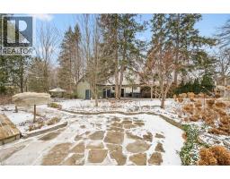 63 BLENHEIM Road - 40