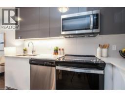 60 FREDERICK Street UnitNo. 3913 - 22