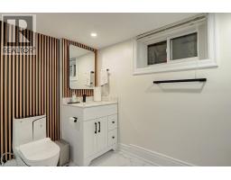 62 BRENTWOOD Avenue - 34