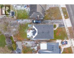 220 BRUCE Street - 47