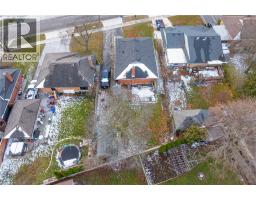 220 BRUCE Street - 48