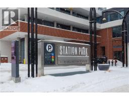 15 WELLINGTON Street NW UnitNo. 2705 - 4