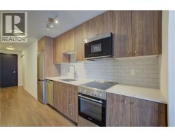 15 WELLINGTON Street NW UnitNo. 2705 - 8