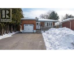 10 ROSSFORD Crescent - 2
